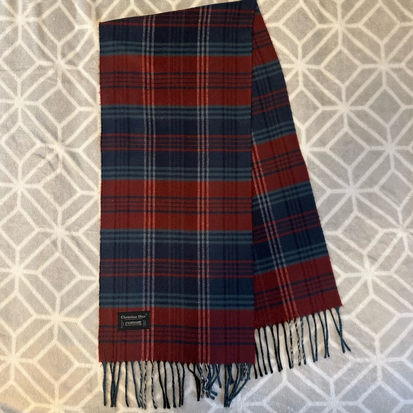 Christian Dior cashmere scarf - Picture 4 of 4